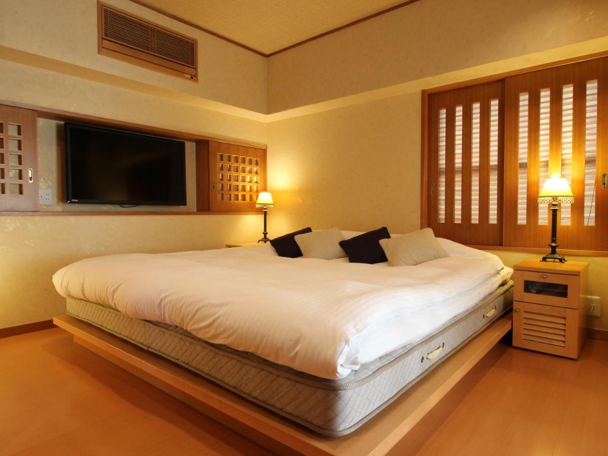 Suidobashi Grand Hotel Токио Экстерьер фото