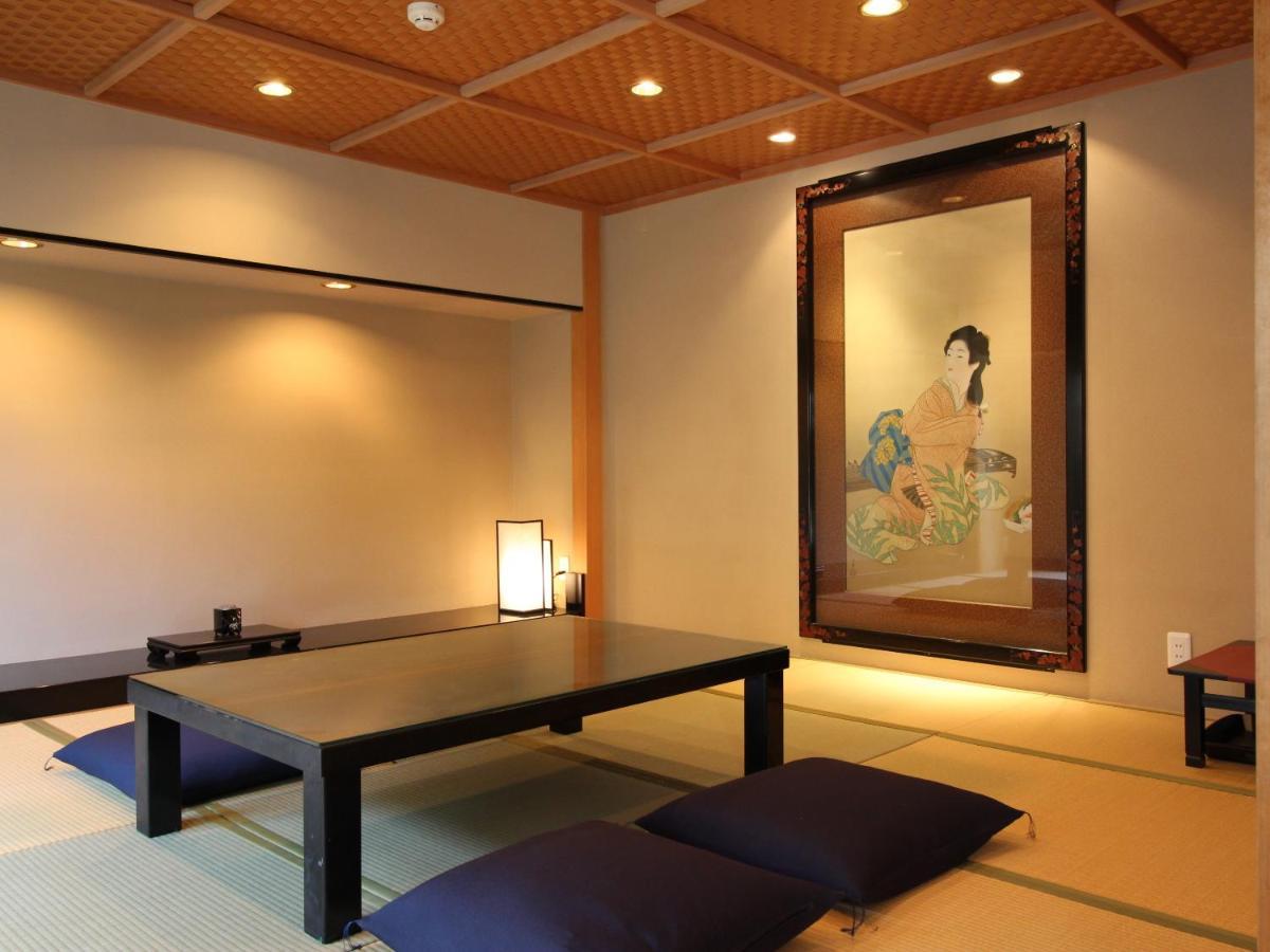 Suidobashi Grand Hotel Токио Экстерьер фото