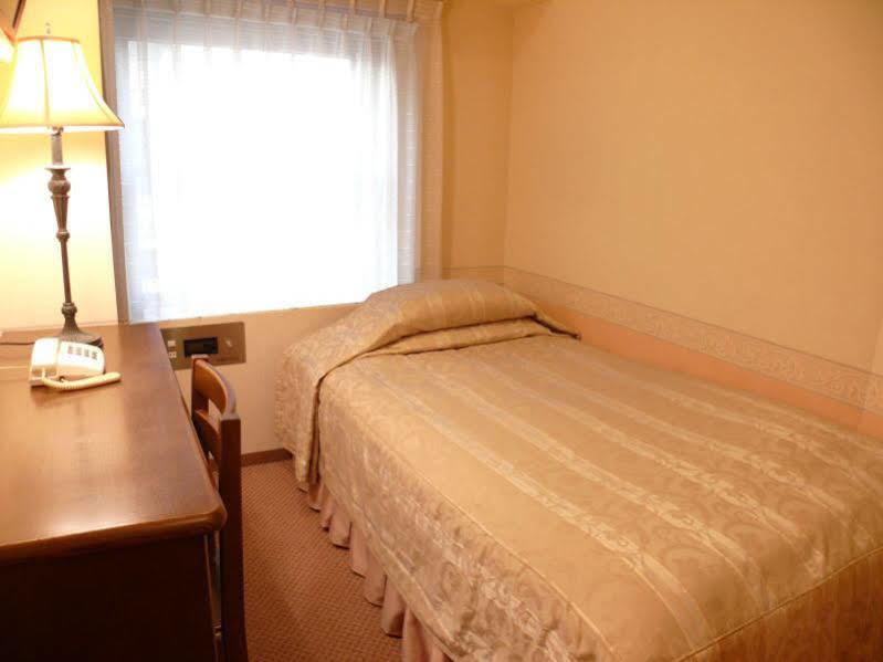 Suidobashi Grand Hotel Токио Экстерьер фото
